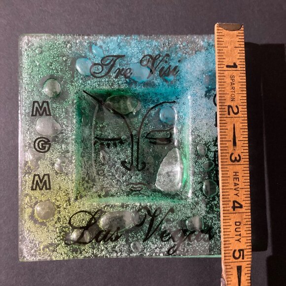 Vintage MGM Grand Las Vegas Tre Visi Restaurant Glass Small Dish or Ashtray - Picture 4 of 4